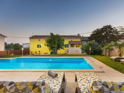 Villa Villa Jona in Žužići - Villa