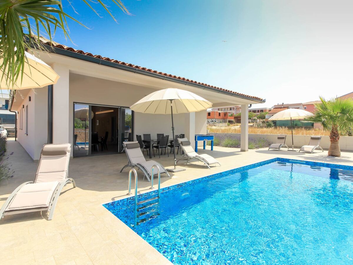 Holiday house Villa Riz with private pool - Outdoor photo 4