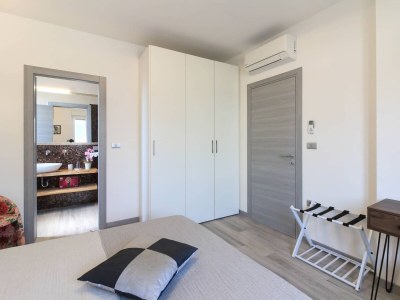 Holiday house Villa Riz with private pool - Features photo 31