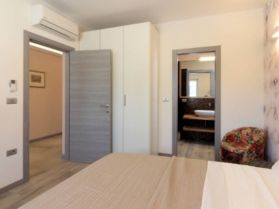 Holiday house Villa Riz with private pool - Features photo 38