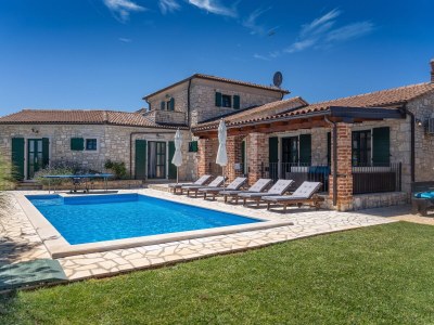 Villa Una with pool - Outdoor photo 10