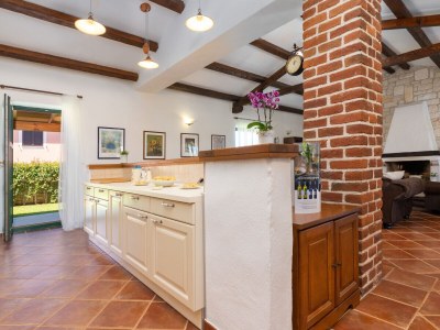 Villa Una with pool - Features photo 19