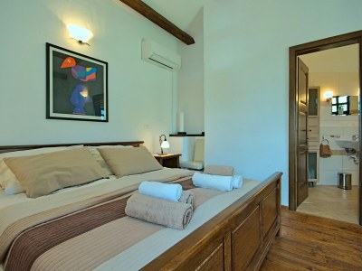 Villa Una with pool - Features photo 22