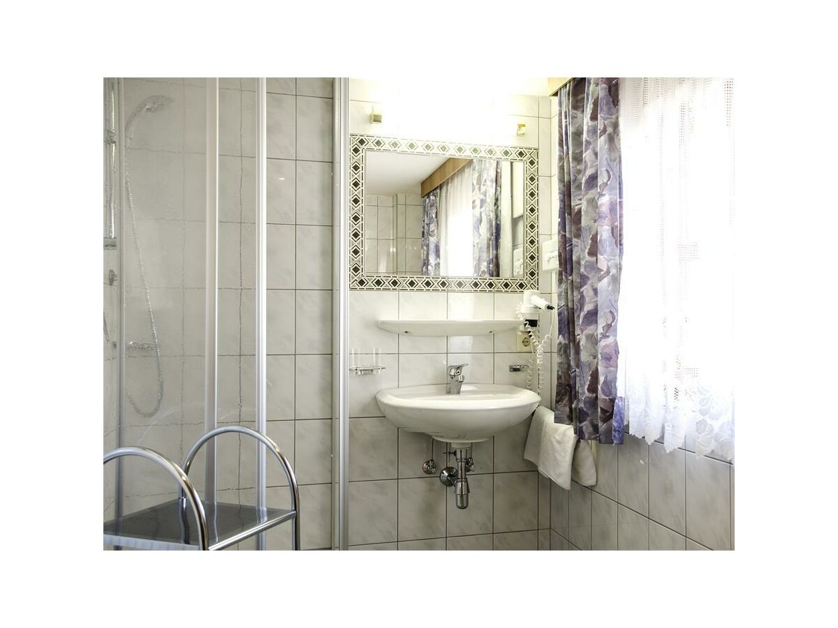 Holiday room Einzelzimmer im Schönruh mit Dusche, WC - Outdoor photo 2