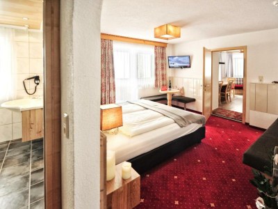 Apartment FW Idjoch 6-7 Pers./3 Schlafz./DU/WC - Features photo 46