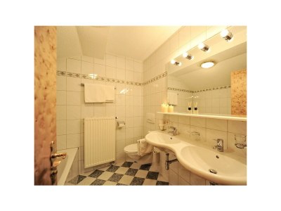 Holiday room Doppelzimmer TYP B "Alpin-Style" mit HP - Features photo 88