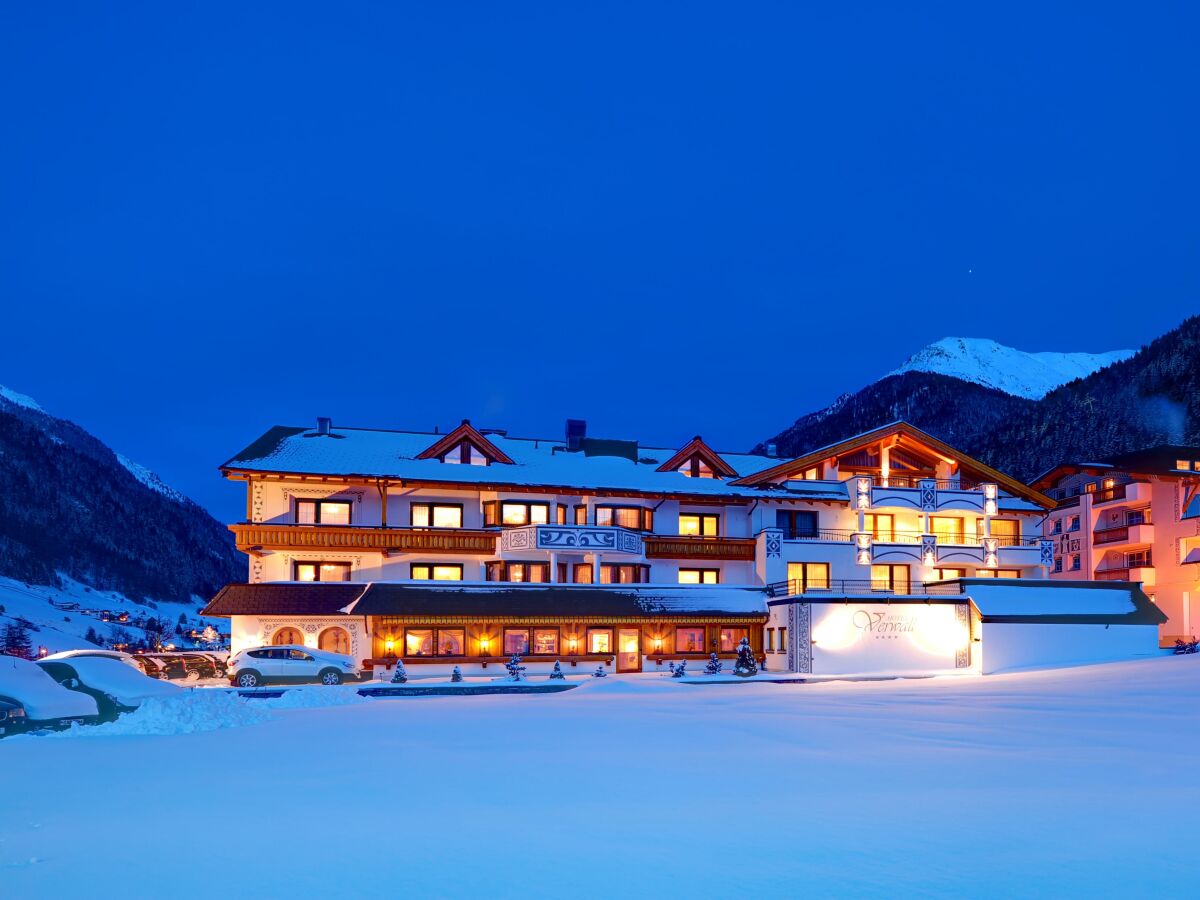 Holiday room Doppelzimmer TYP C "Silvretta" mit HP - Outdoor photo 3