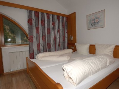 Apartment FEWO 2 Pers./Wohn-Schlafraum/Dusche, WC - Features photo 16