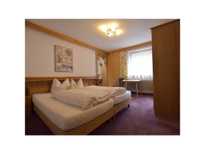 Holiday room Dreibettzimmer mit Dusche, WC - Features photo 38