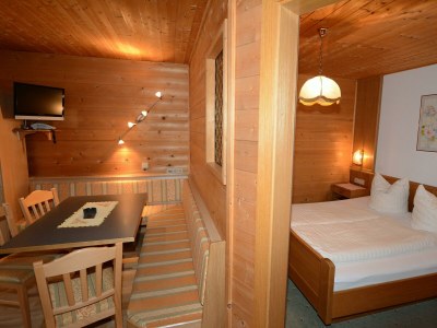 Apartment FEWO 5 Pers./2 Doppelz. + 1 Wohnschlafz. - Features photo 16