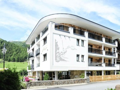 Holiday room Familienzimmer Deluxe mit Halbpension - Outdoor photo 5