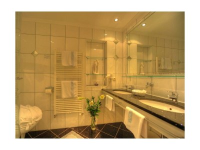 Holiday room Familienzimmer Typ C "Comfort" mit HP - Features photo 82