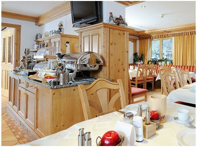 Holiday room "DOPPELZIMMER NR. 3 " mit Dusche, WC - Outdoor photo 8