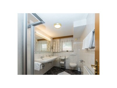 Apartment Hotelappartement im Idhof mit Dusche, WC - Features photo 50