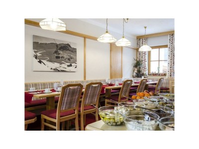 Holiday room Dreibettzimmer im Idhof mit Dusche, WC - Outdoor photo 29