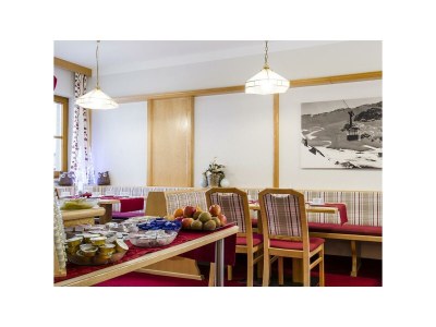 Holiday room Einzelzimmer im Idhof mit Dusche, WC - Outdoor photo 28