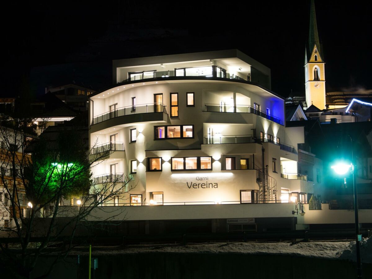 Holiday room Doppelzimmer Standard I mit Dusche, WC