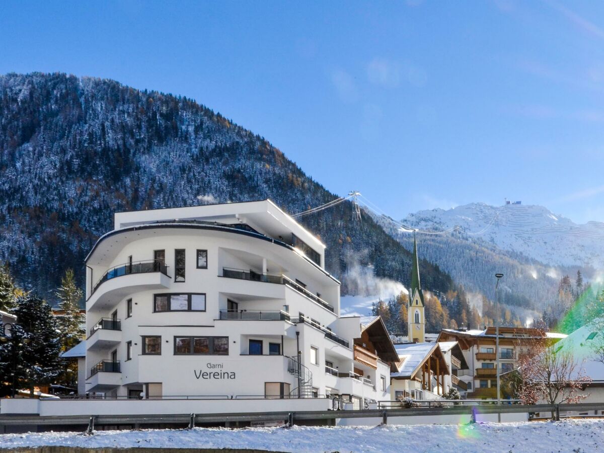 Holiday room Doppelzimmer Standard I mit Dusche, WC - Outdoor photo 2