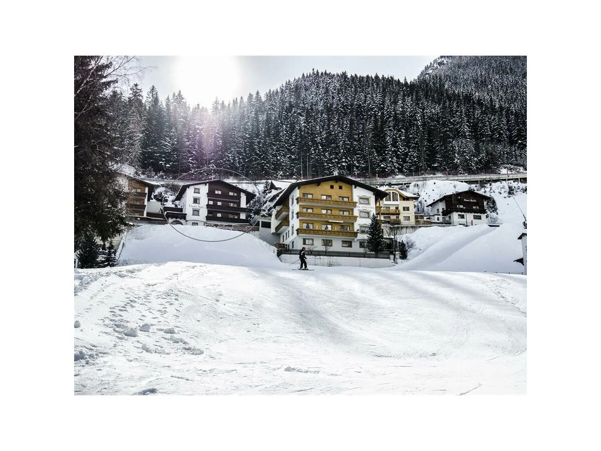 Apartment Superior Apartment Top 4 - Outdoor photo 2