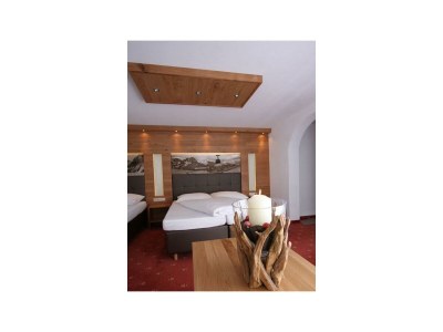 Holiday room Mehrbettzimmer Pischa/Persura - Features photo 18