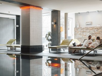 Holiday room SUITE DELUXE - Dusche, Bad, WC - Outdoor photo 8