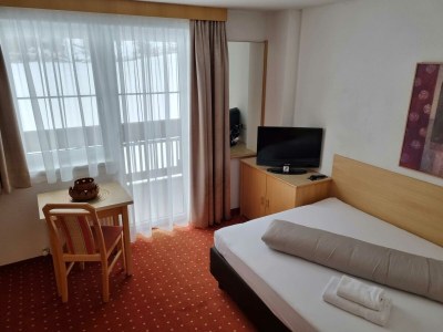 Holiday room Einzelzimmer KURZAUFENTHALT, Dusche, WC - Outdoor photo 4