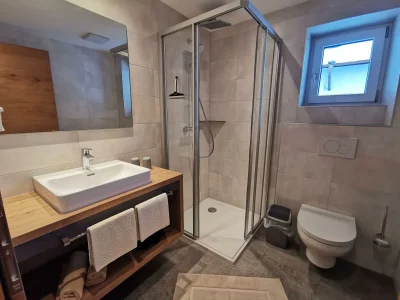 Apartment TOP "4"(2-3 Pers.)/1 Schlafraum/Bad, WC - Features photo 17