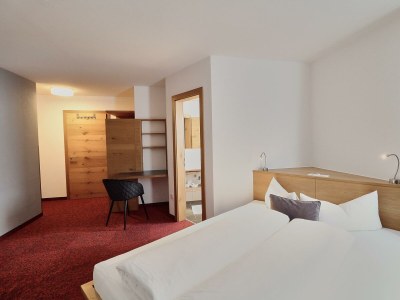 Holiday room Doppelzimmer "COLLINA" mit Dusche, WC - Features photo 13