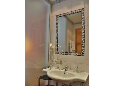 Apartment "TOP 2 / 4-5 Pers./2 Schlafräume/DU/WC - Features photo 13