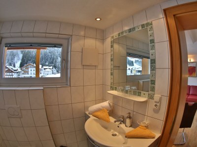 Apartment "TOP 4"/ 2-4 Pers./1 Schlafr., DU/WC - Features photo 13