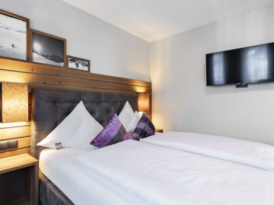 Holiday room Doppelzimmer "STANDARD"/Dusche, WC - Features photo 57