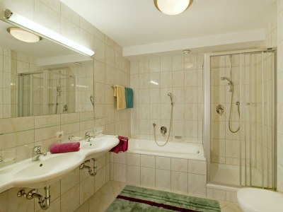 Apartment Apartment Christian - Features photo 13