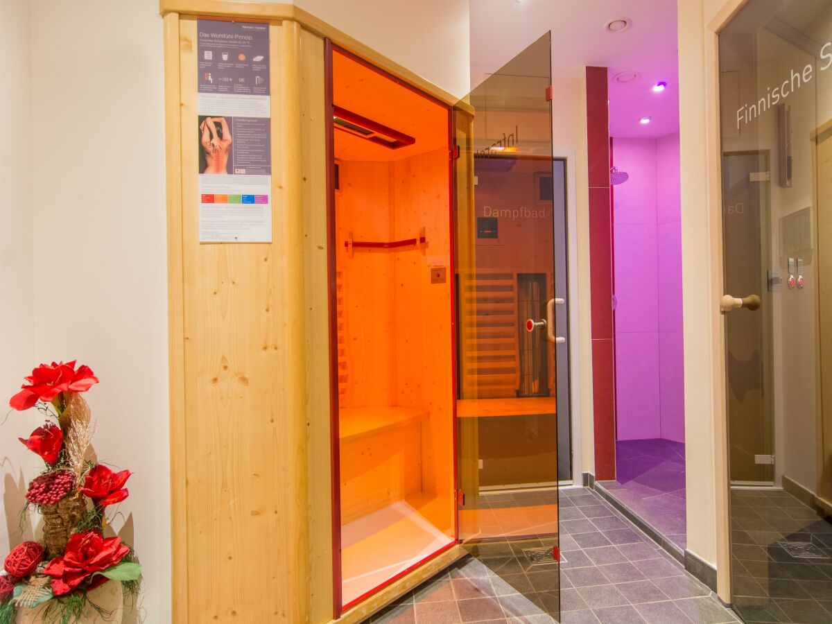 Holiday room Doppelzimmer mit Dusche, WC - OHNE FRÜHSTÜCK - Outdoor photo 5