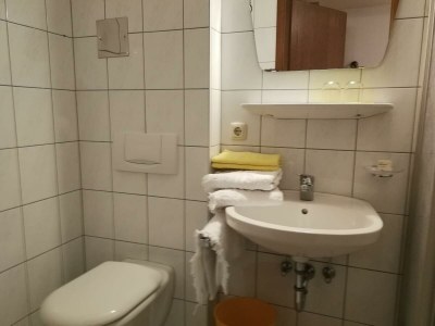 Holiday room Doppelzimmer mit Dusche, WC / Hochparterre - Features photo 21