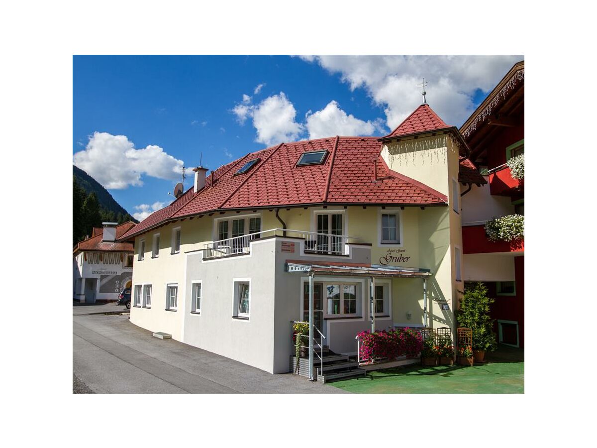 Apartment "TOP 2 (2 Pers.)"/Wohn-Schlafraum/DU/WC - Outdoor photo 2