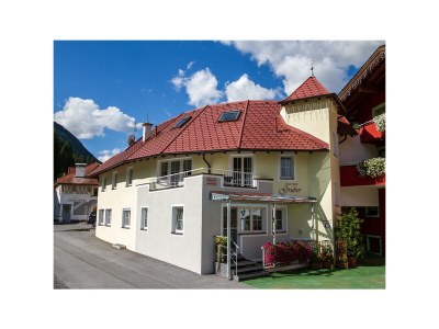 Apartment "TOP 2 (2 Pers.)"/Wohn-Schlafraum/DU/WC - Outdoor photo 2