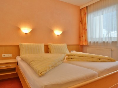 Holiday room MEHRBETTZIMMER 3-4 Pers./ Dusche, WC - Features photo 10