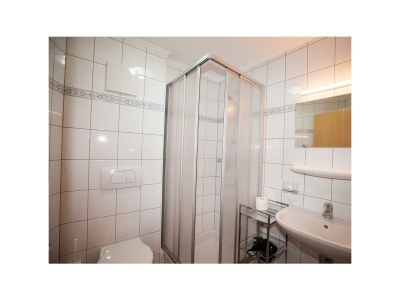 Holiday room Doppelzimmer mit Dusche, WC - Features photo 9