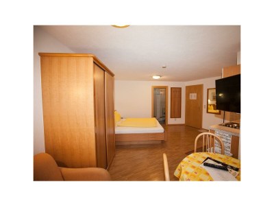 Holiday room Doppelzimmer mit Dusche, WC - Features photo 10