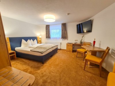 Holiday room EDELWEISS Doppelzimmer mit Dusche, WC - Features photo 13