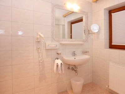 Holiday room Doppelzimmer mit Dusche od. Bad, WC - Features photo 33