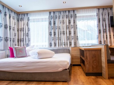 Apartment FEWO 2-4 Pers./1 Schlafraum/Dusche, WC/ 3+4 - Features photo 18