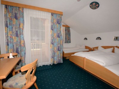 Apartment "TOP 4"(6 Pax.)/2 Schlafräume/DU/WC - Features photo 21