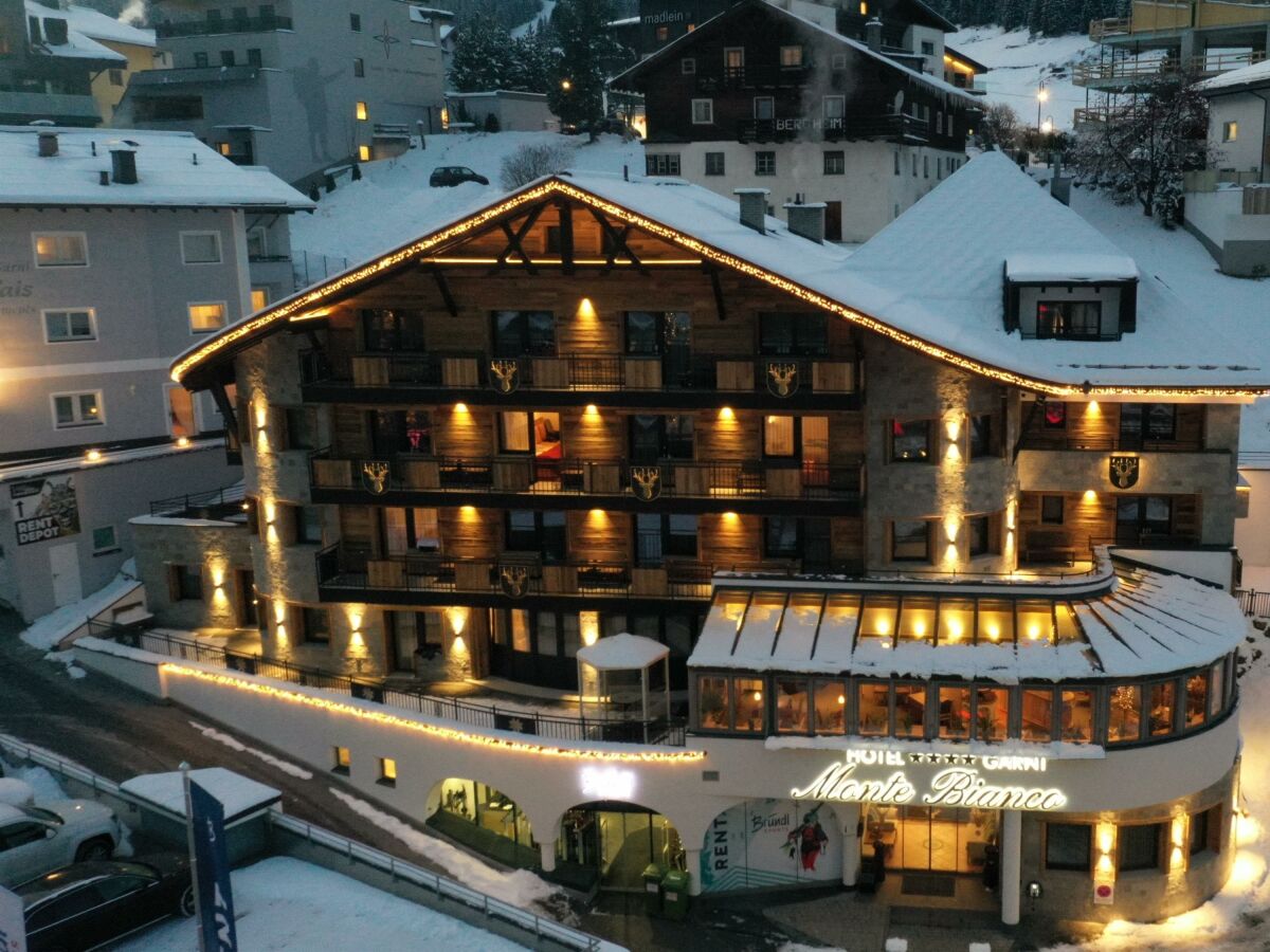 Holiday room Dreibettzimmer ab 4 Nächte - Outdoor photo 2