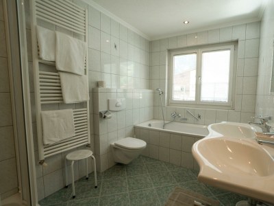 Holiday room Familiensuite Apart Post - Features photo 52