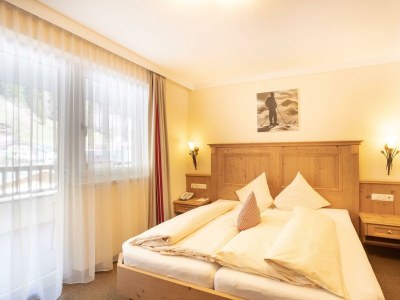 Holiday room Komfortzimmer Bergkristall NF - Features photo 46