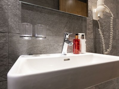 Apartment Edelweiss/Fewo, Dusche, WC, 3 Schlafräume - Features photo 41