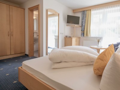 Holiday room Einzelzimmer SONNENGOLD mit Halbpension - Features photo 30