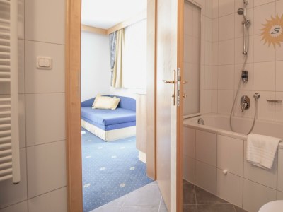 Holiday room Doppelzimmer Sunshine Alpin deluxe mit Halbpension - Outdoor photo 7