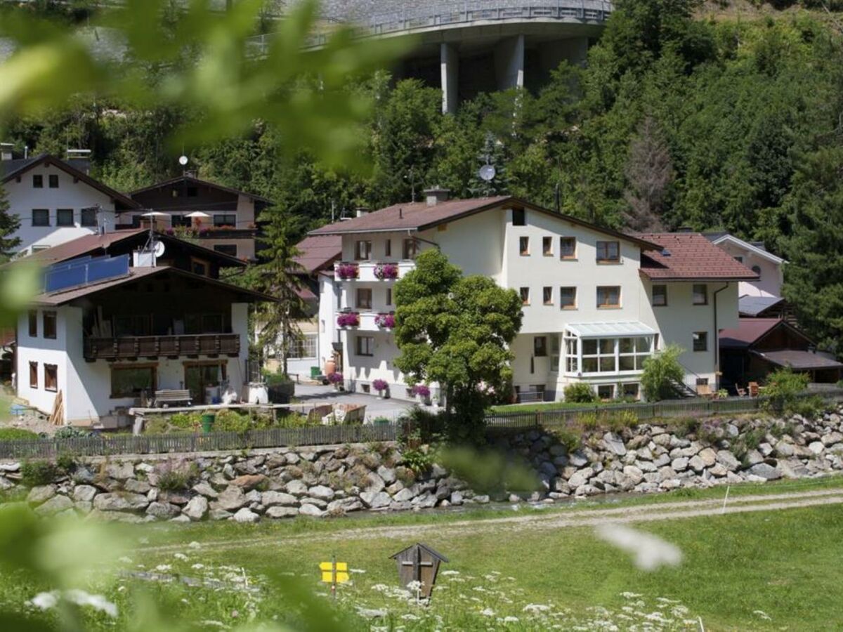 Holiday room Familienzimmer mit Balkon